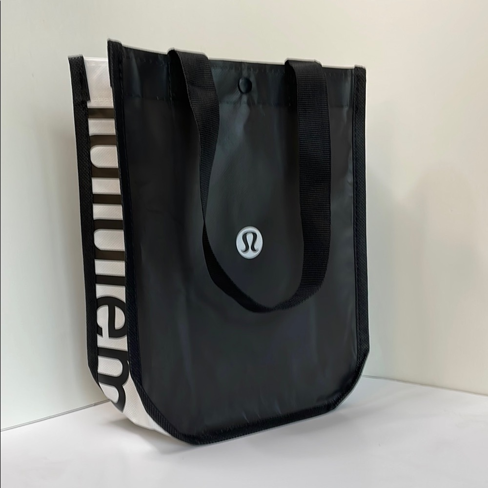 Lululemon Black Reusable Shopping Bag